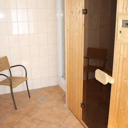 Postas Udulo Szálloda *